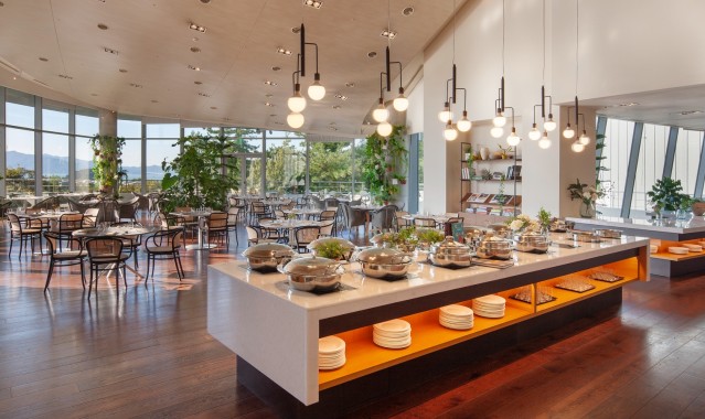 “精心挑选的当今最好、最新鲜的食材